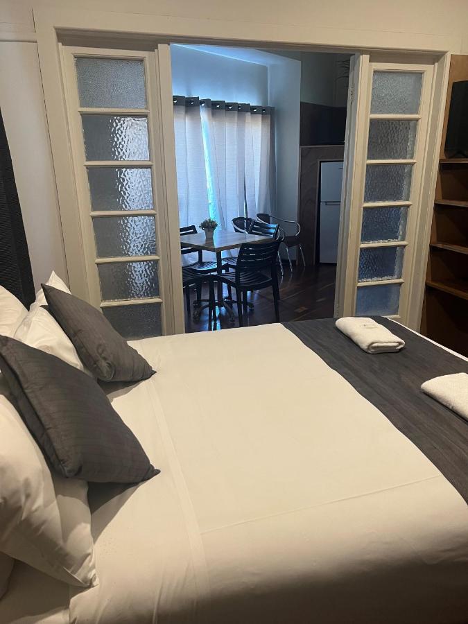 Gin Gin Budget Accommodation Екстер'єр фото